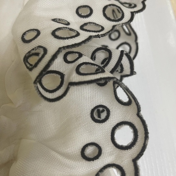 J Crew Collection White  Linen Blend Ruffle-Shoulder Eyelet Shift Dress Size 10 - Picture 6 of 8